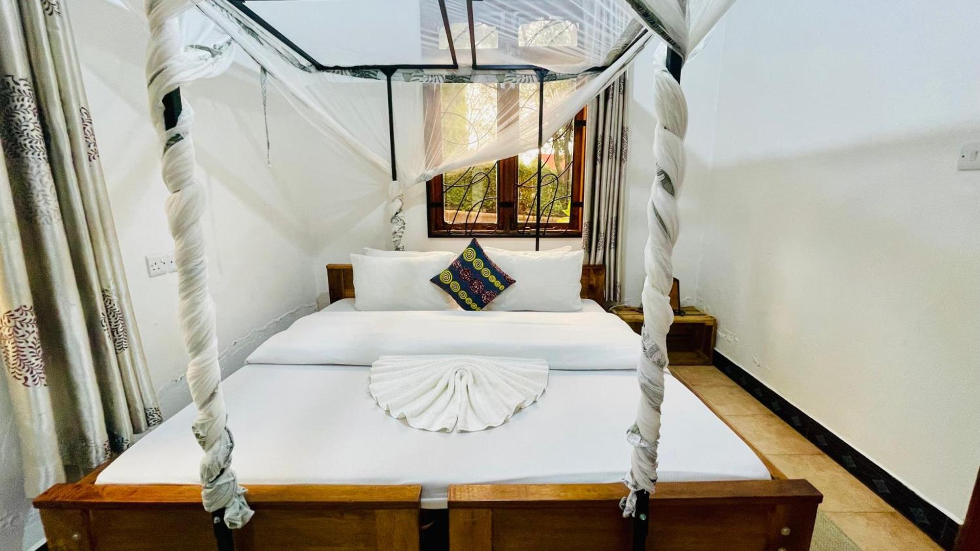 Sophie Homestay Moshi Eksteriør billede